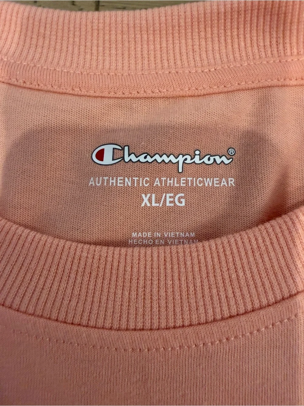 Champion Men’s T-Shirt XL Cantaloupe Orange Logo Short Sleeve NWT - Picture 2 of 8
